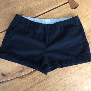 Merona Womens black cotton midi shorts size 8